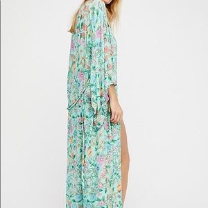 Spell Sayulita Kimono NWT